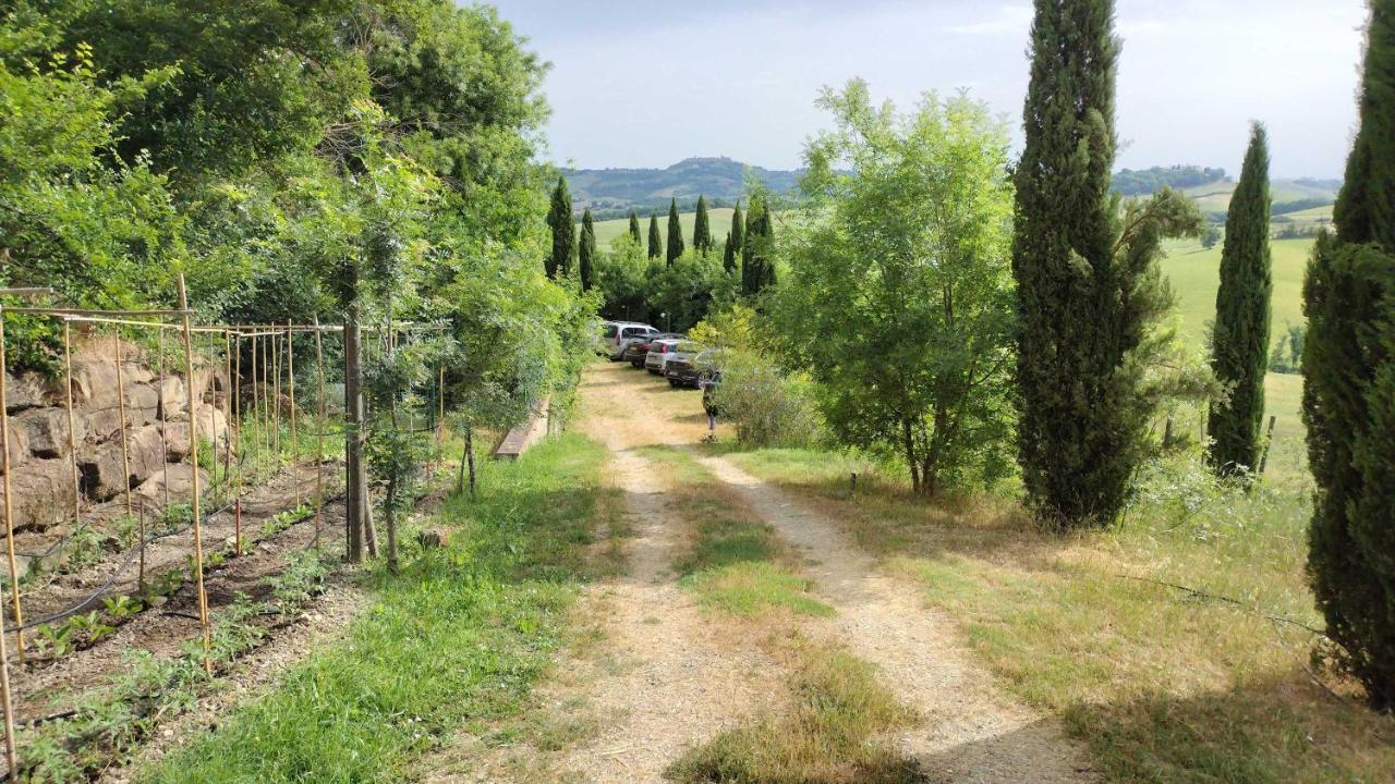 Casale Refoli Pensionat Casole dʼElsa Exteriör bild
