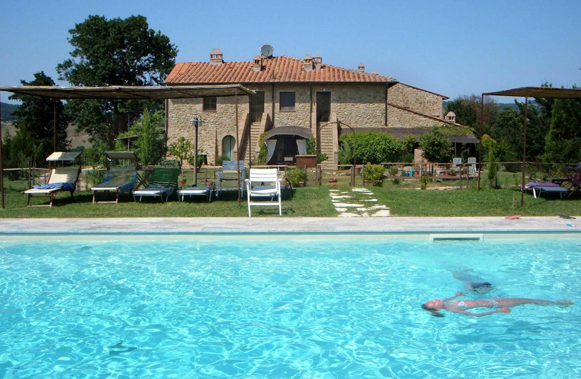 Casale Refoli Pensionat Casole dʼElsa Exteriör bild